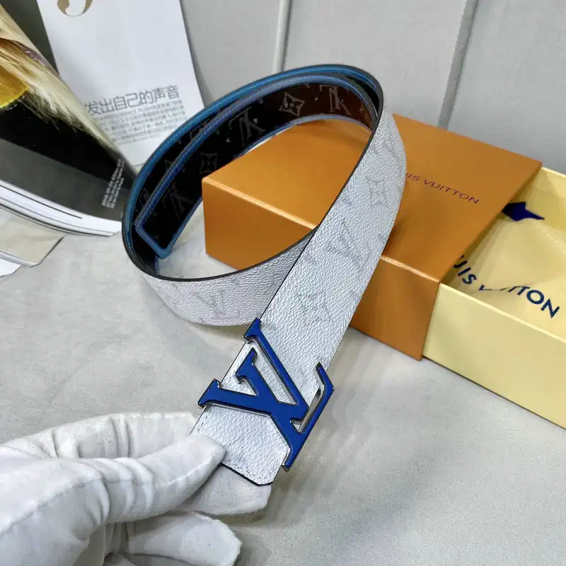 LV Belts 2201XA0053