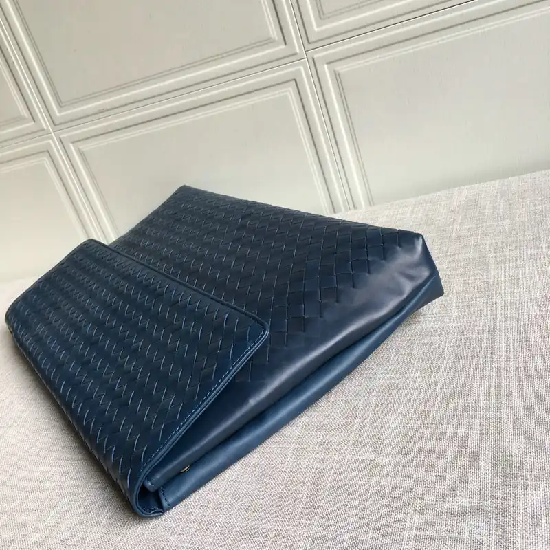 bo*te*ga Ve*ne*ta bag 2209sf0072