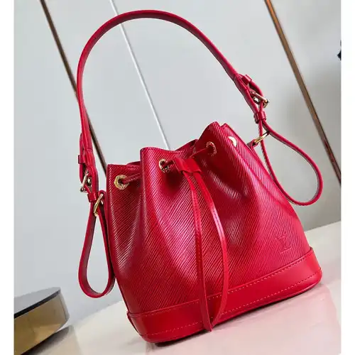 G*u*i bags 2407ya0168