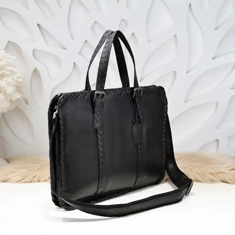 bo*te*ga Ve*ne*ta bags 2411ya0050